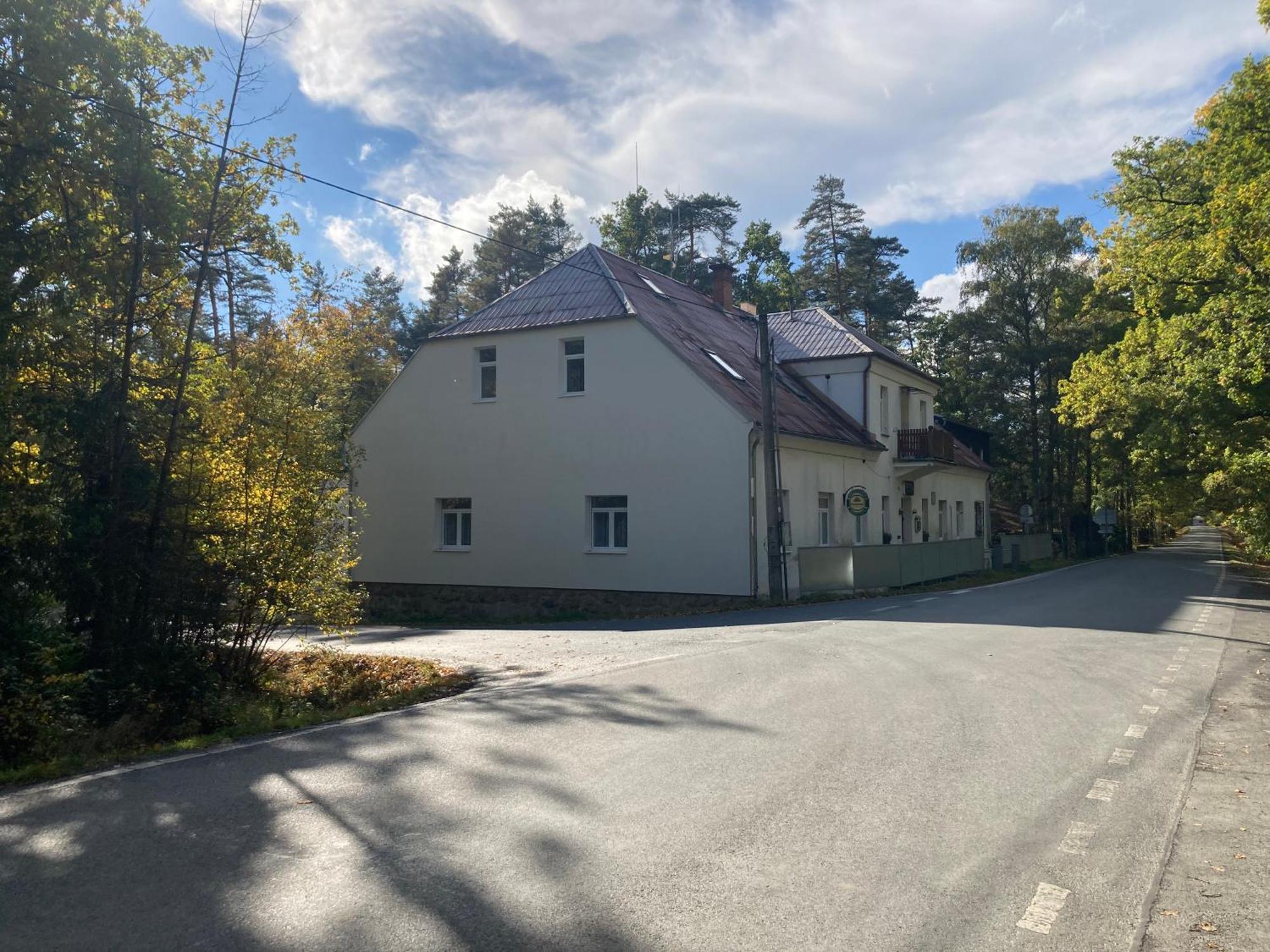 Penzion Zeleny Haj Hotel Merklin  Exterior photo